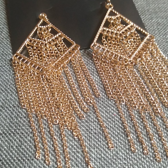 😻 3 For $15 Unique Gold Filigree Chain Dangles - Picture 2 of 3
